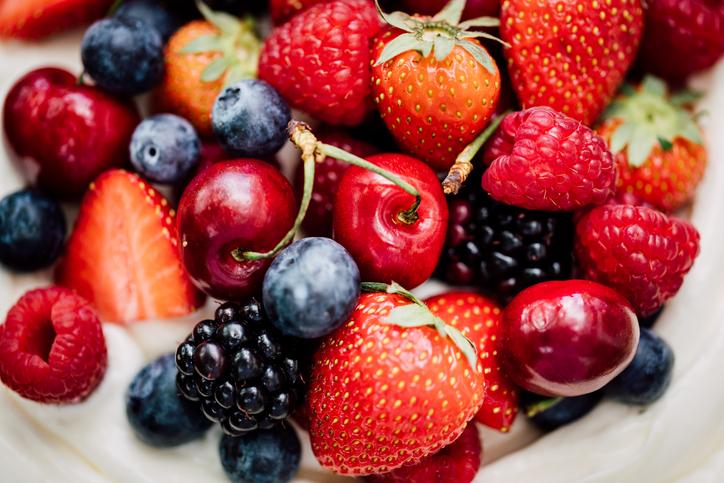 F&uuml;nf echte Beeren. F&uuml;nf echte Powerfr&uuml;chte.