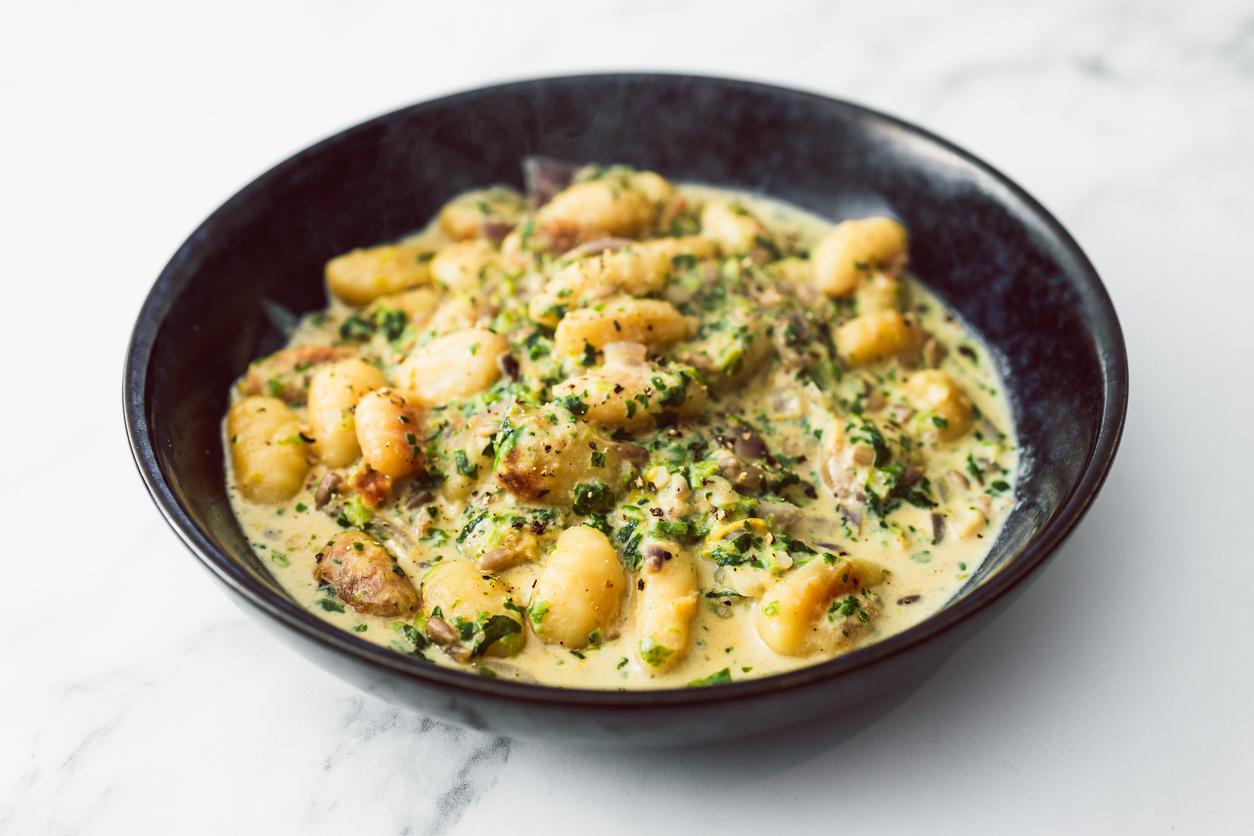 AMIRA-Welt - Magazin - Schnelle Gnocchi-Geflügel-Pfanne