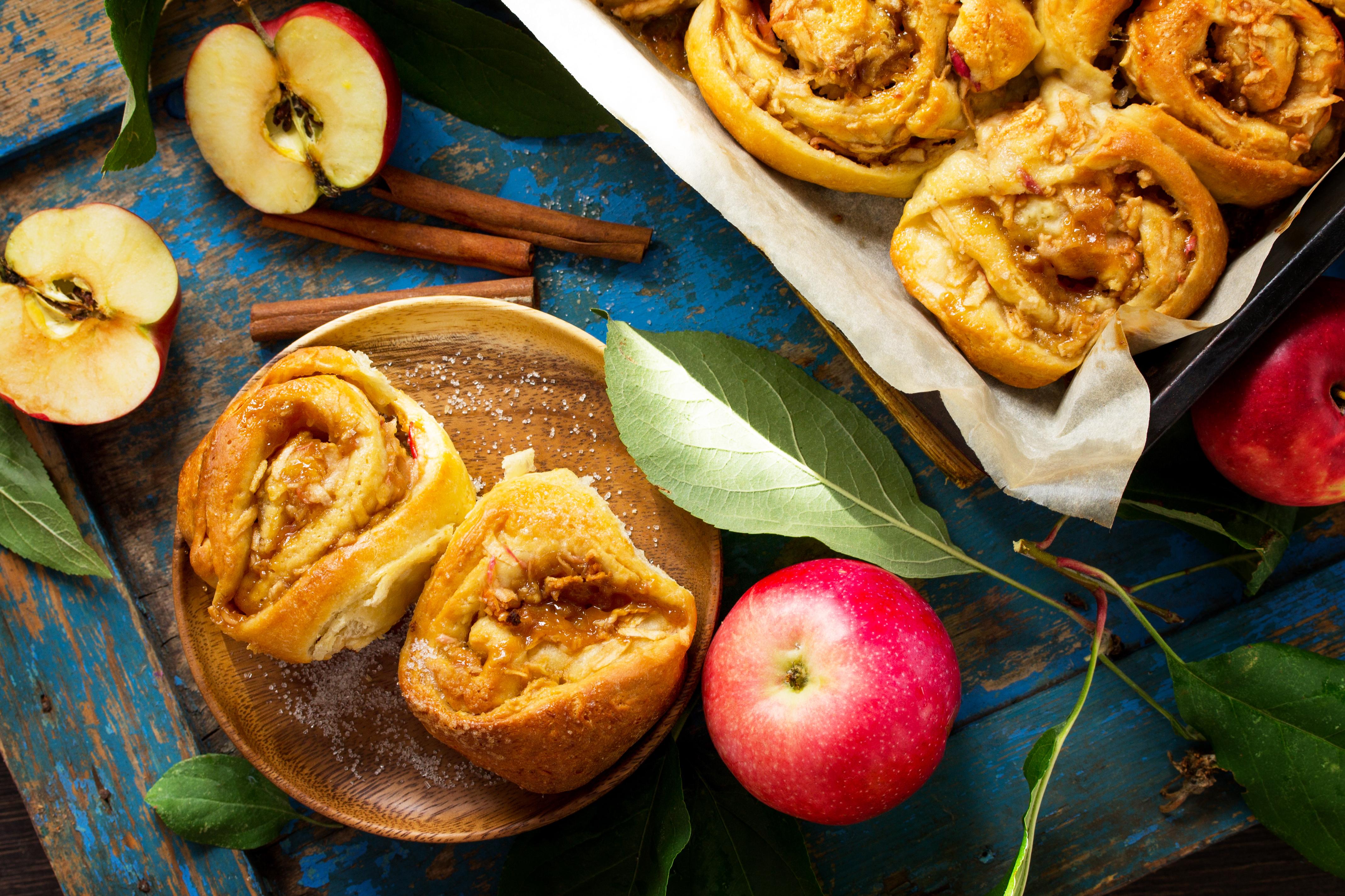 Süße Apfel-Zimtschnecken