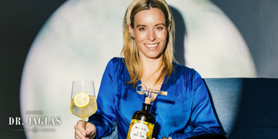 Webinar: "Alkohol verstehen &ndash; Sicher beraten" mit DR. JAGLAS Gr&uuml;nderin Dr. Christina Jagla