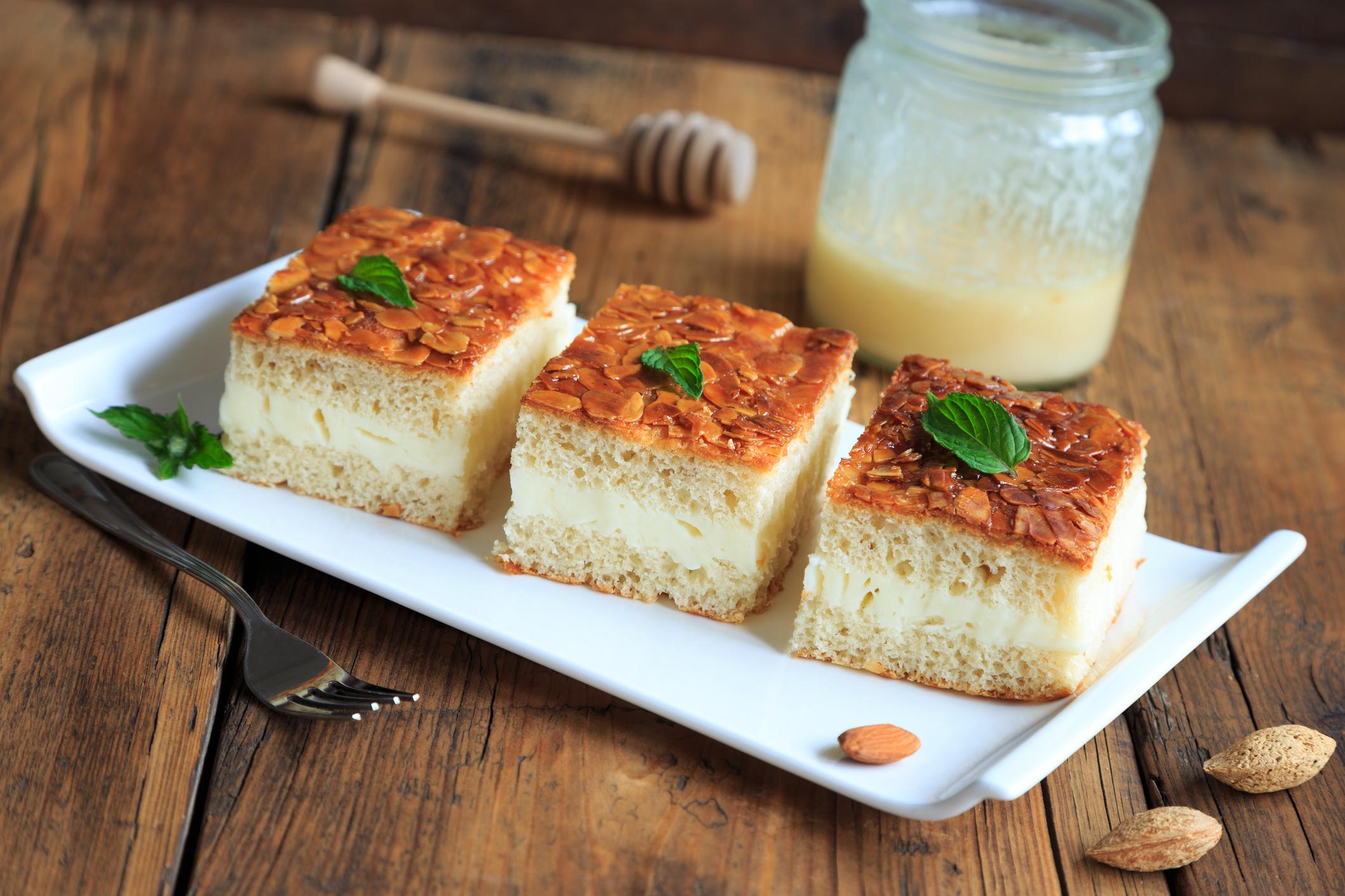 Bienenstich-Kuchen vom Blech 