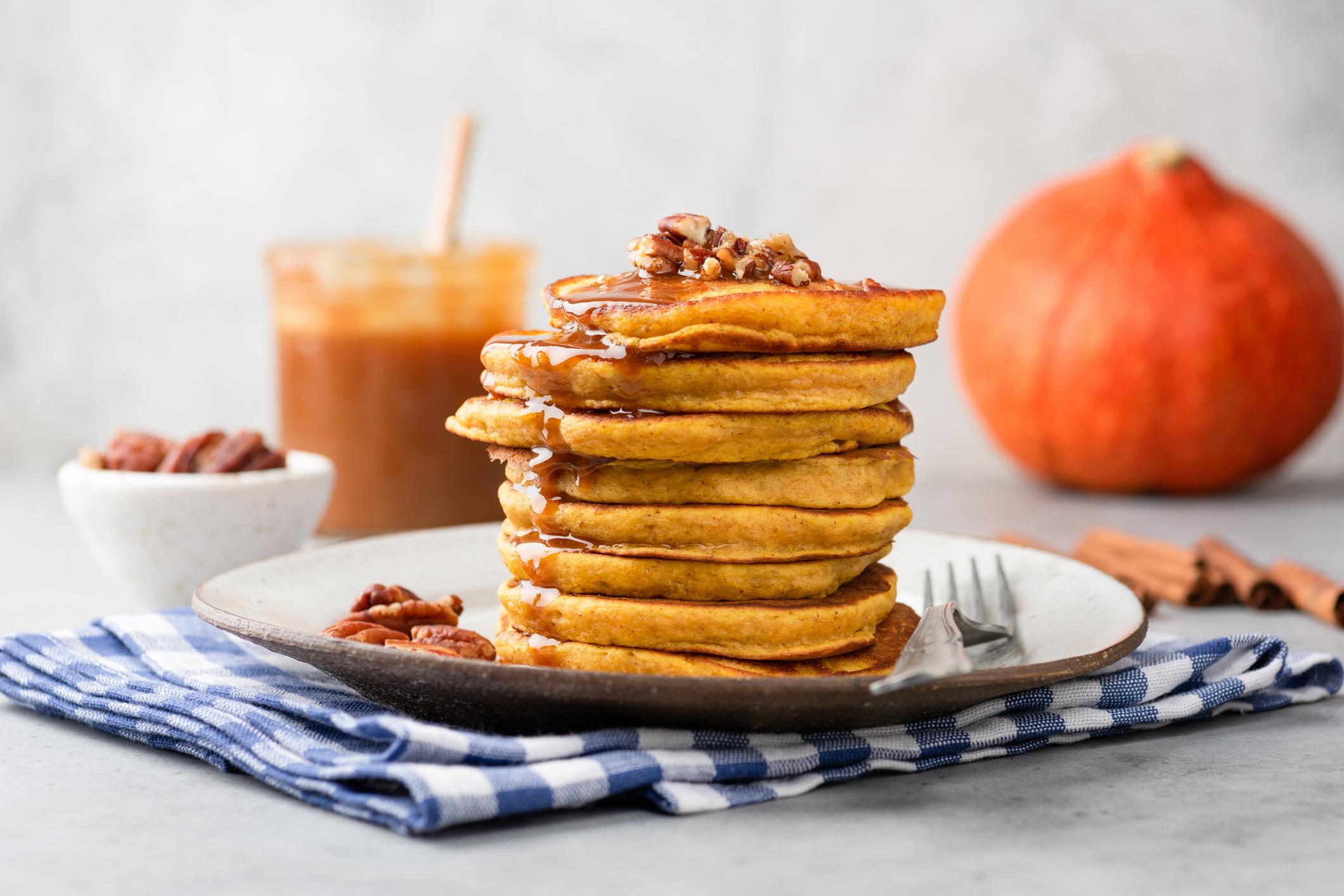 Herbstliche K&uuml;rbis-Pancakes